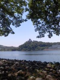 夏本番 犬山城 木曽川