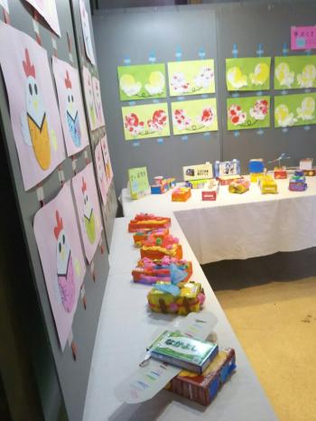 2月11日から羽黒子ども未来園園児作品展を開催