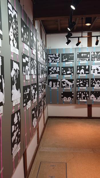 羽黒小学校児童作品展を12月8日まで開催中